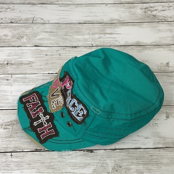 HAT SAVANNAH PATCH ARMY HAT “Peace, Love & faith - Picture 2 of 8